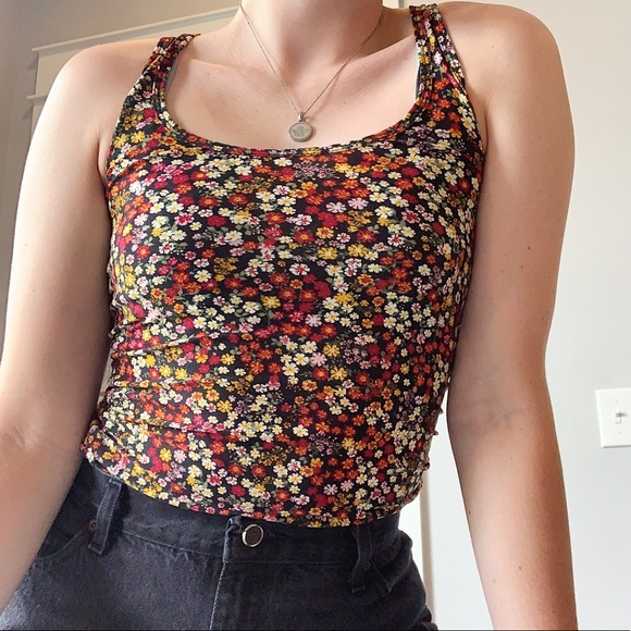 ❤️Sold ❤️Floral tank top - Picture 1 of 4